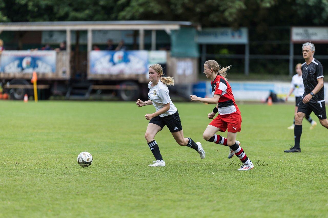 Bild 205 - Loewinnen Cup